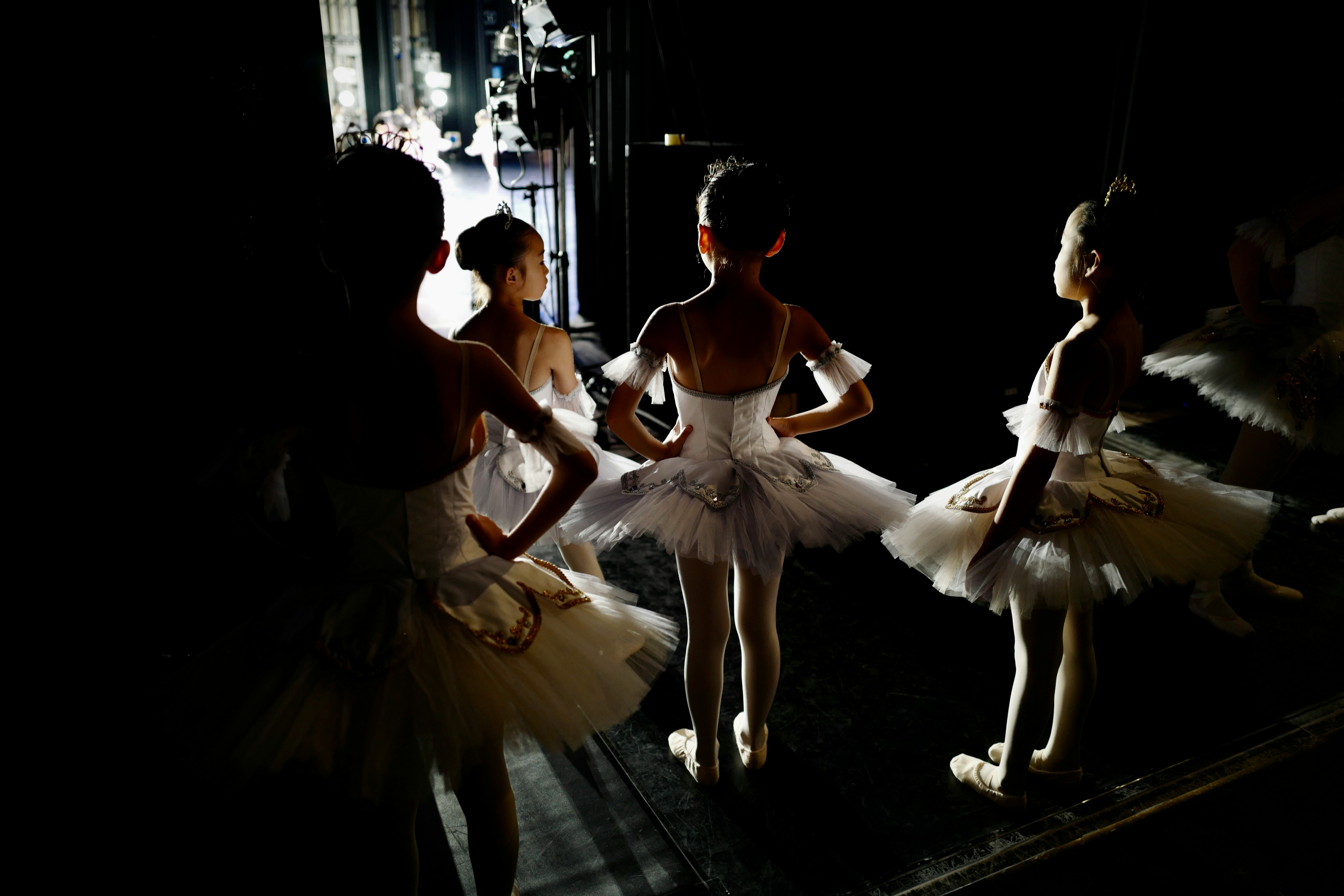Ballet dancers in a circle
